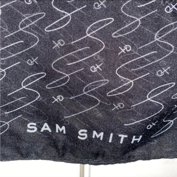 Sam Smith VIP Tour Exclusive Scarf - Picture 4 of 5